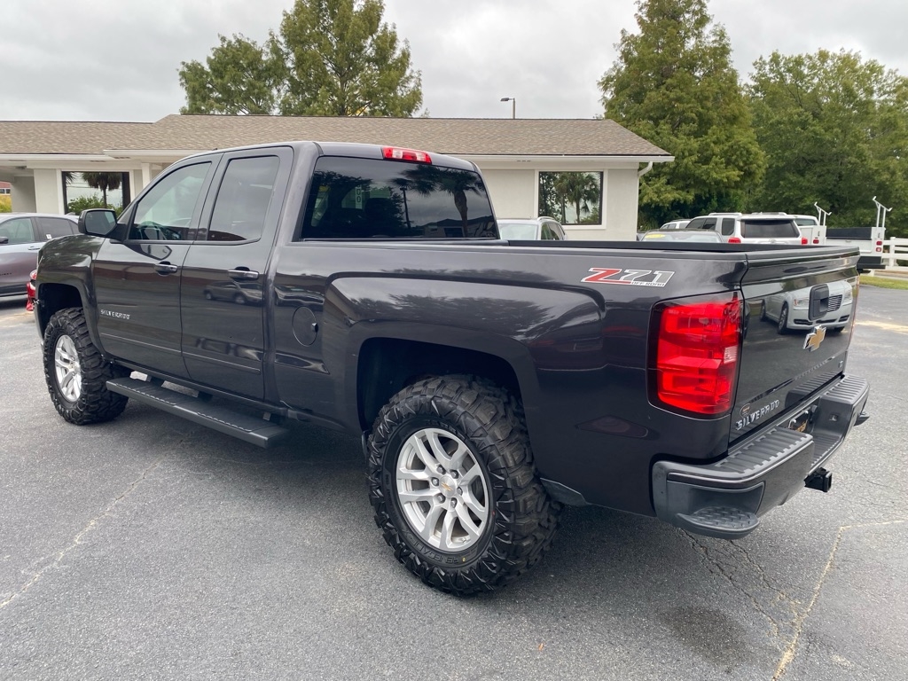 2016 Chevrolet Silverado 1500 LT Z71 photo 4