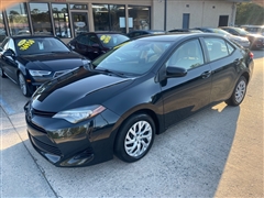 2017 Toyota Corolla  2017 Toyota Corolla