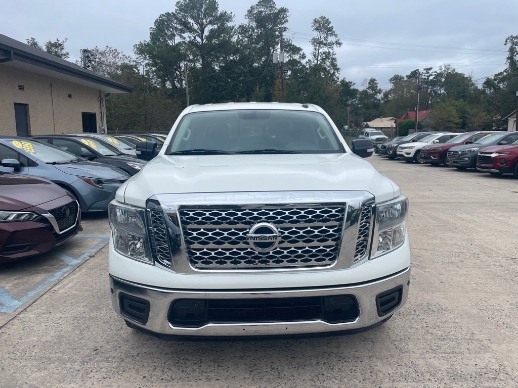 Nissan Titan  2019 Nissan Titan  2019