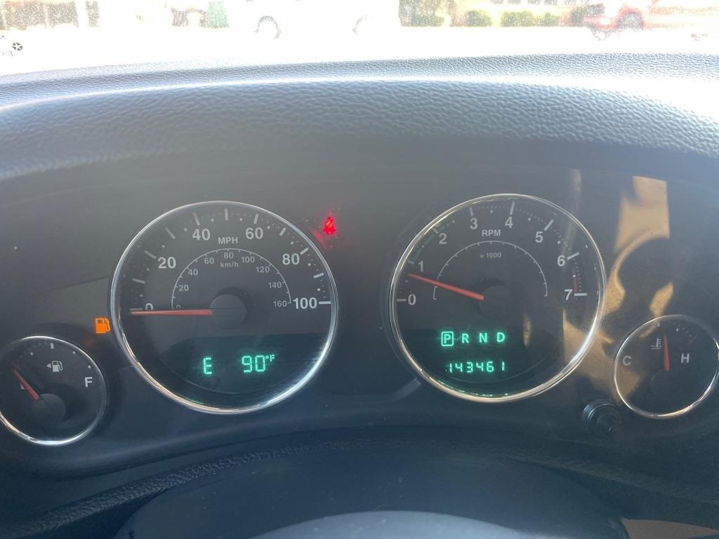 Jeep Wrangler 4WD 2dr Sahara 2014