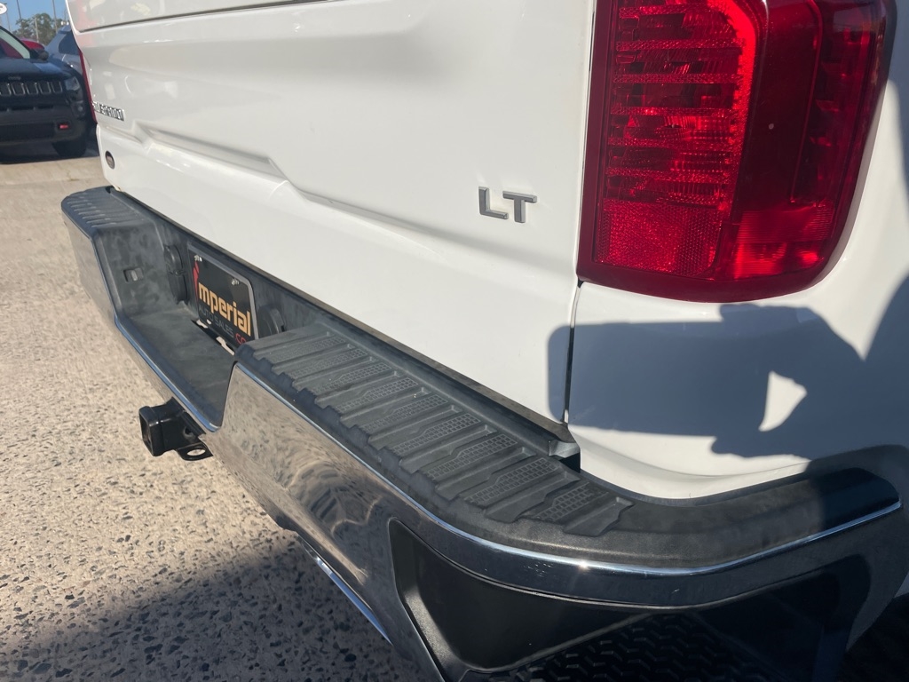 Chevrolet Silverado 1500  2021