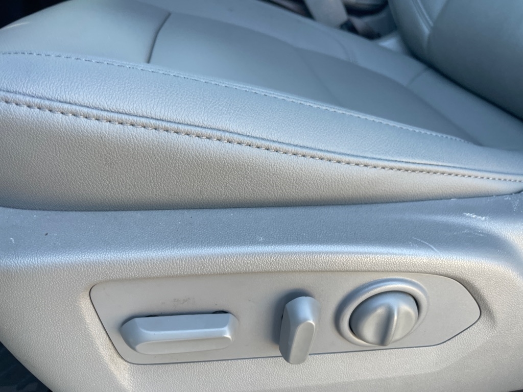 Chevrolet Silverado 1500  2021