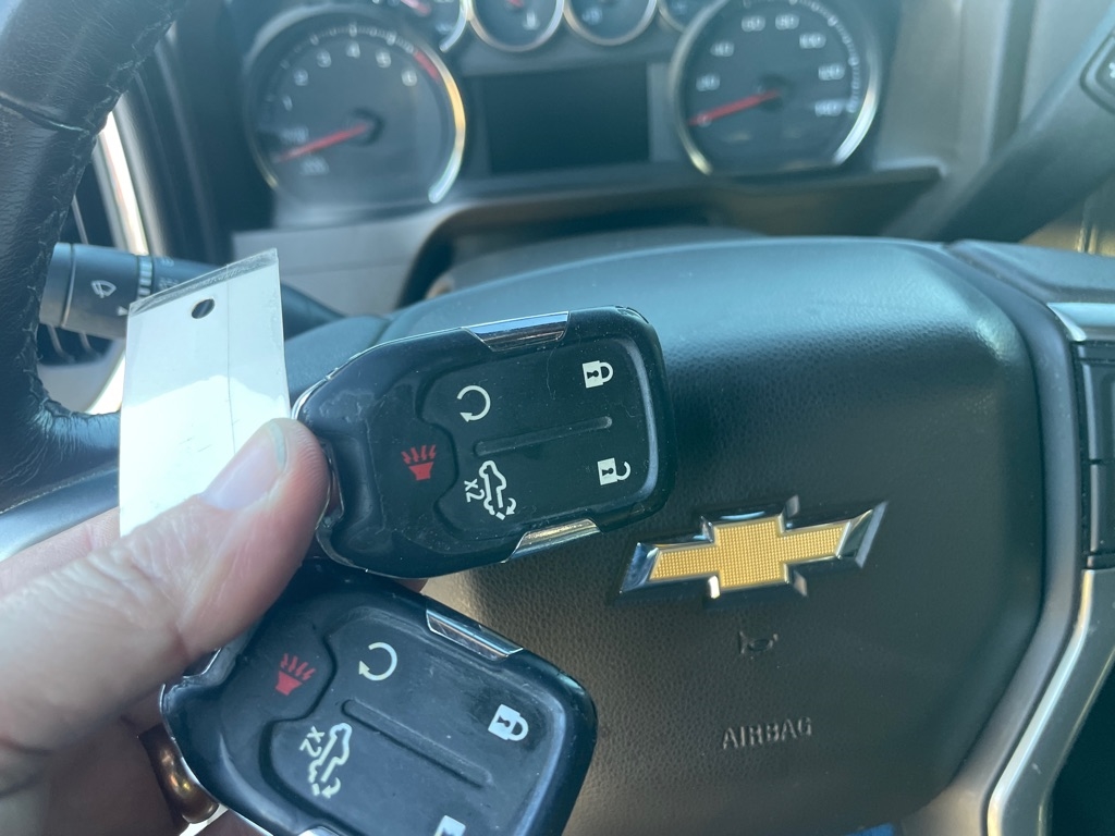 Chevrolet Silverado 1500  2021