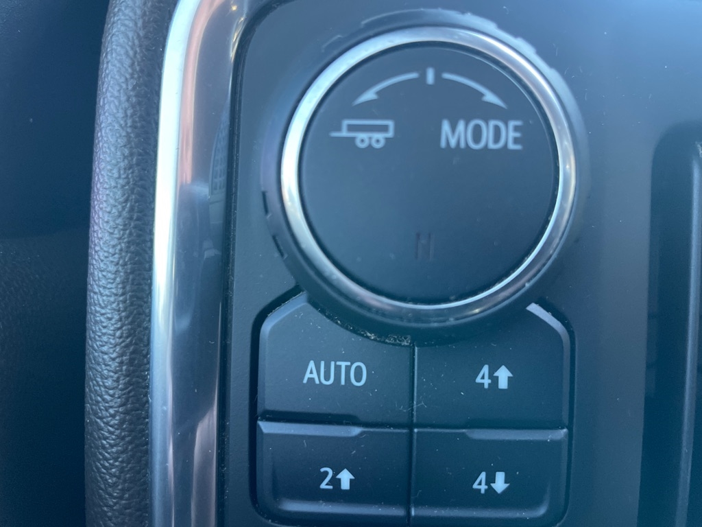 Chevrolet Silverado 1500  2021