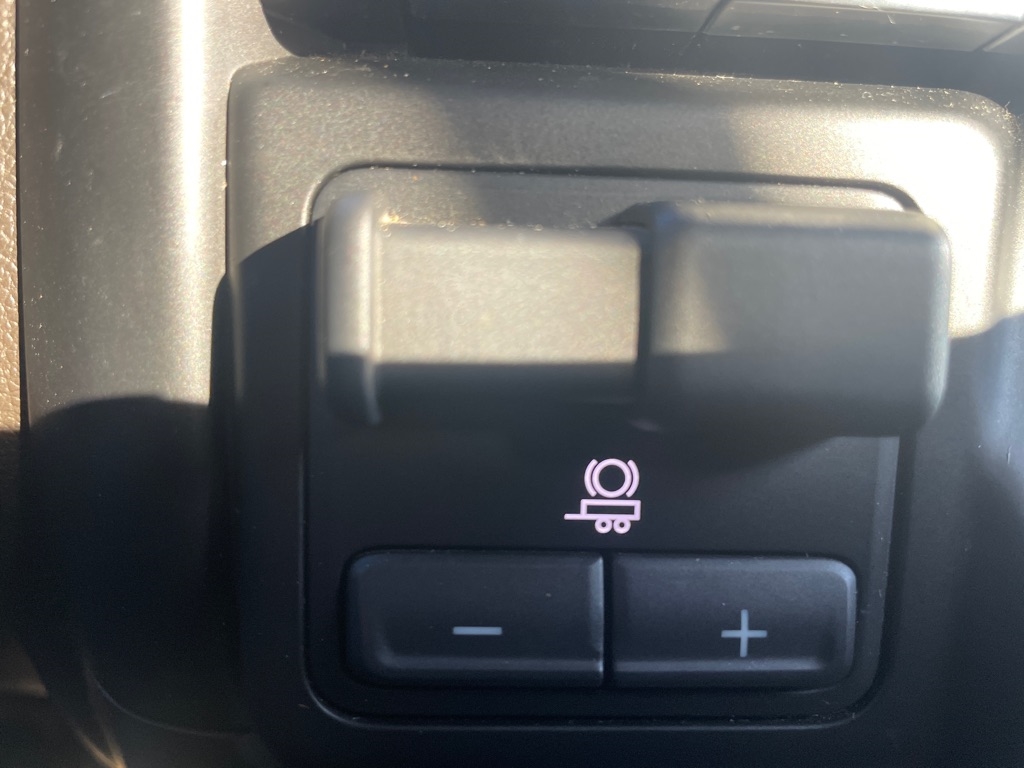 Chevrolet Silverado 1500  2021