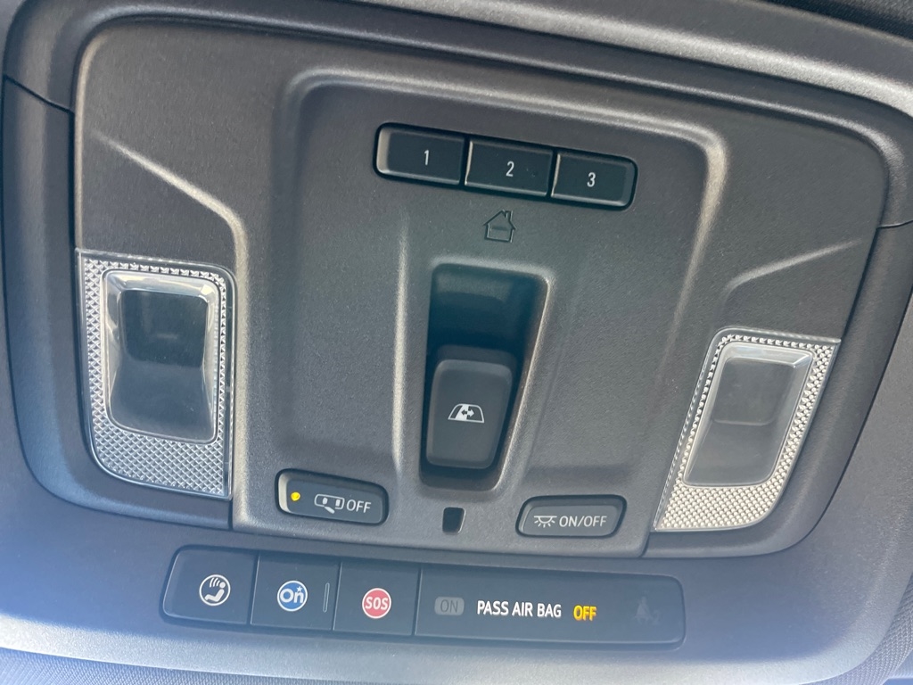 Chevrolet Silverado 1500  2021