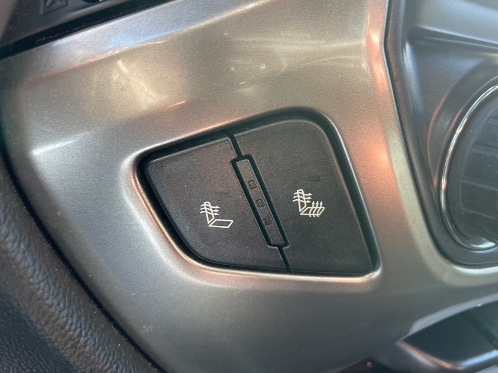 Chevrolet Silverado 1500  2018