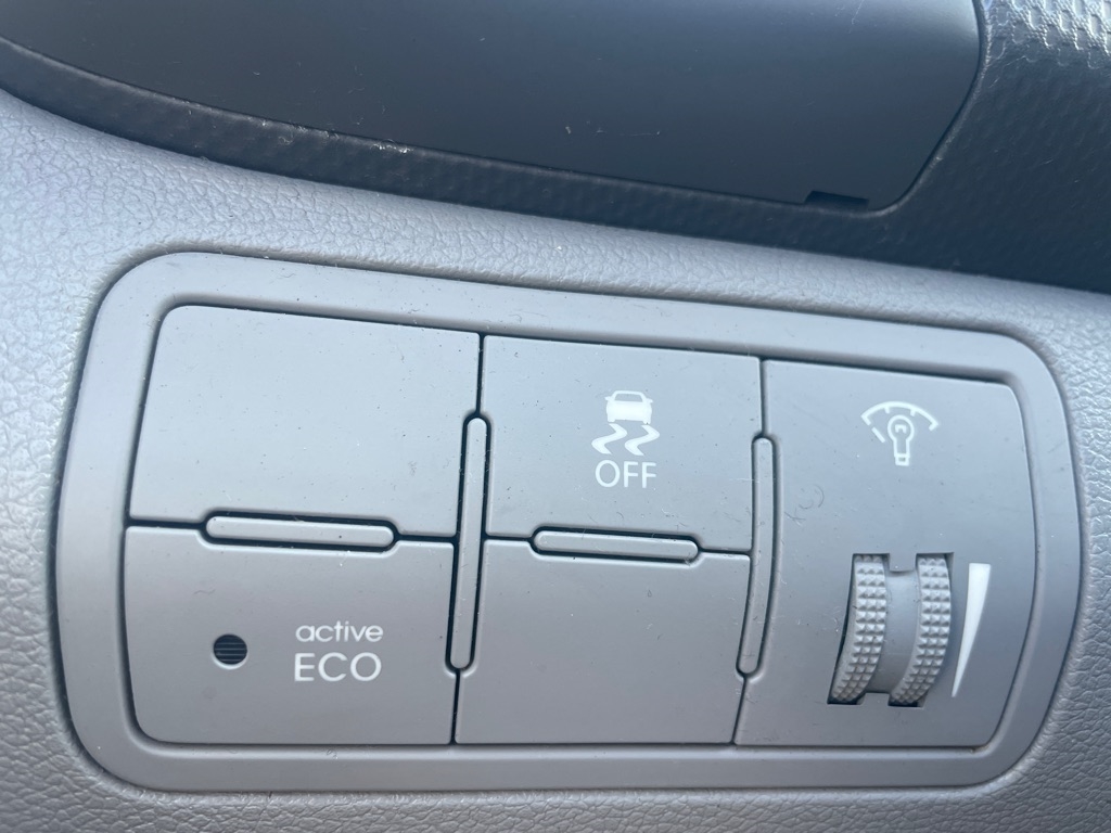 Hyundai Accent  2015