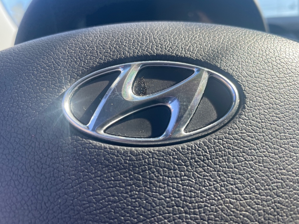 Hyundai Accent  2015