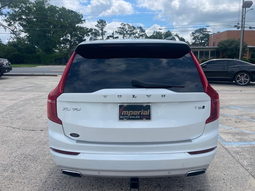 Volvo XC90  2017