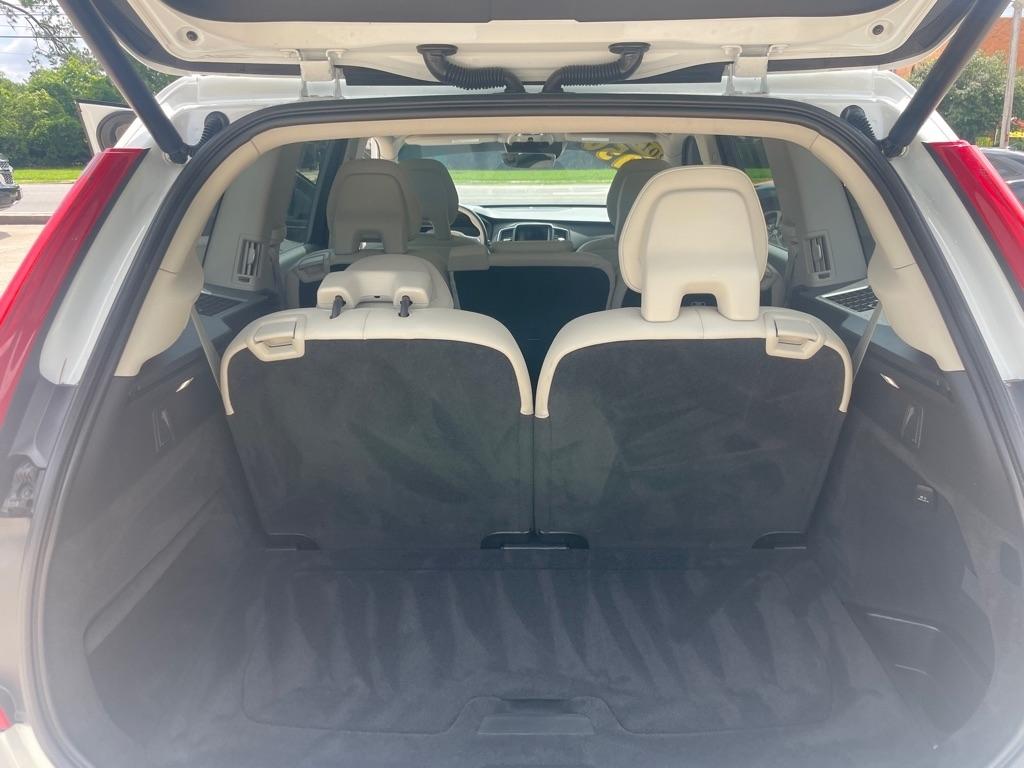 Volvo XC90  2017