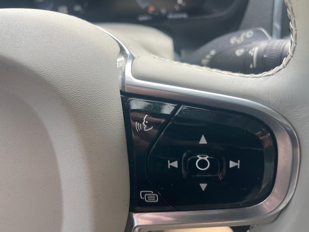 Volvo XC90  2017