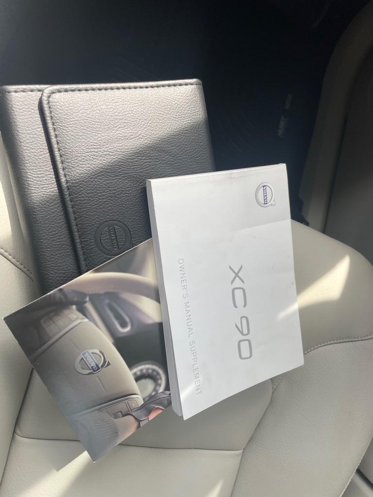 Volvo XC90  2017