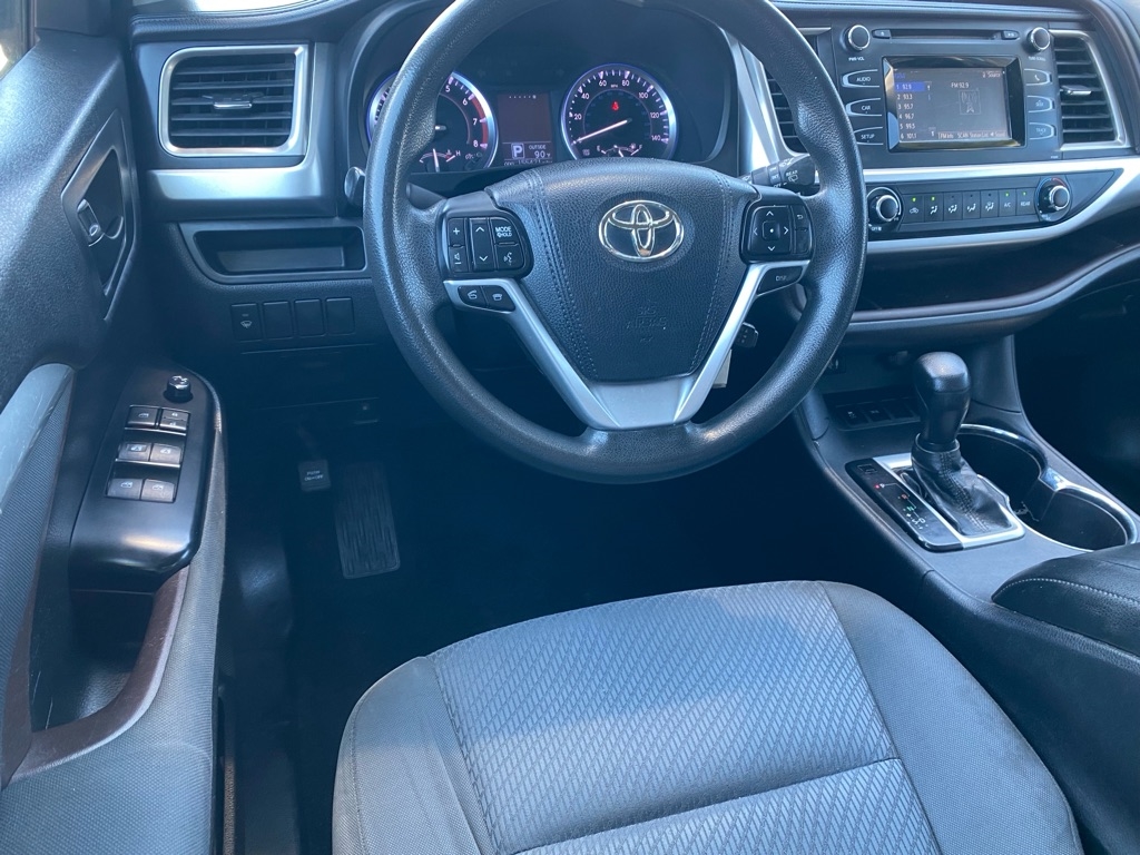 Toyota Highlander  2016