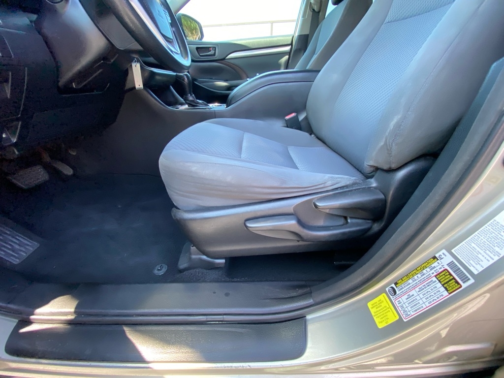 Toyota Highlander  2016