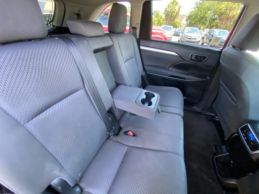 Toyota Highlander  2016