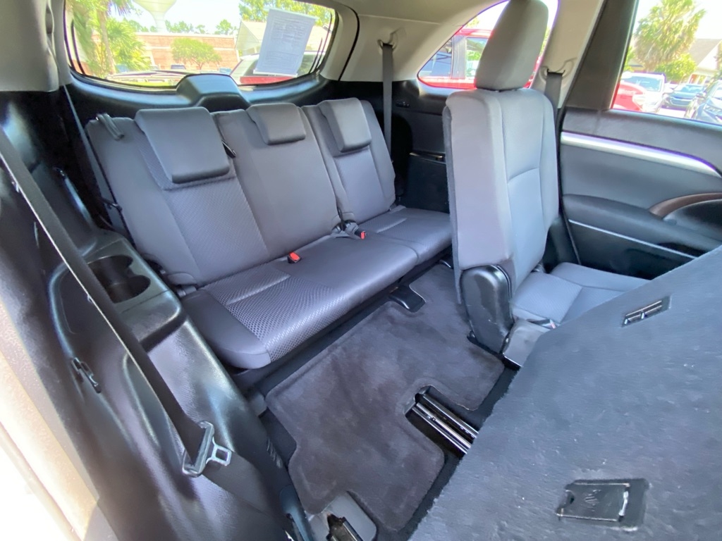 Toyota Highlander  2016