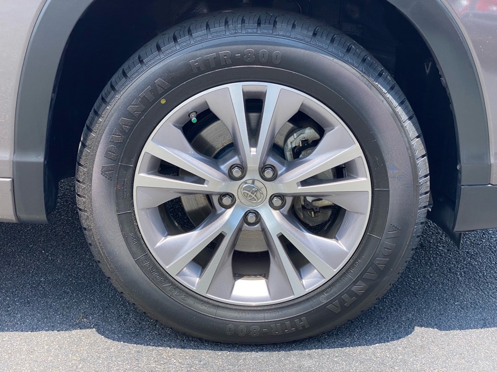 Toyota Highlander  2015