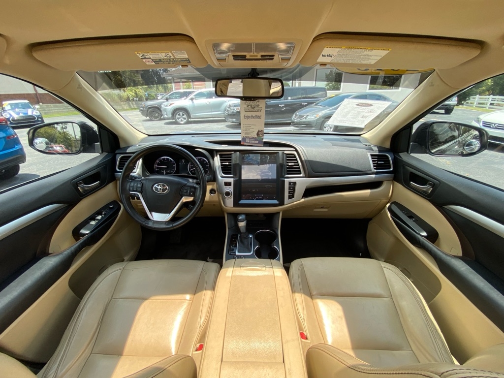 Toyota Highlander  2015