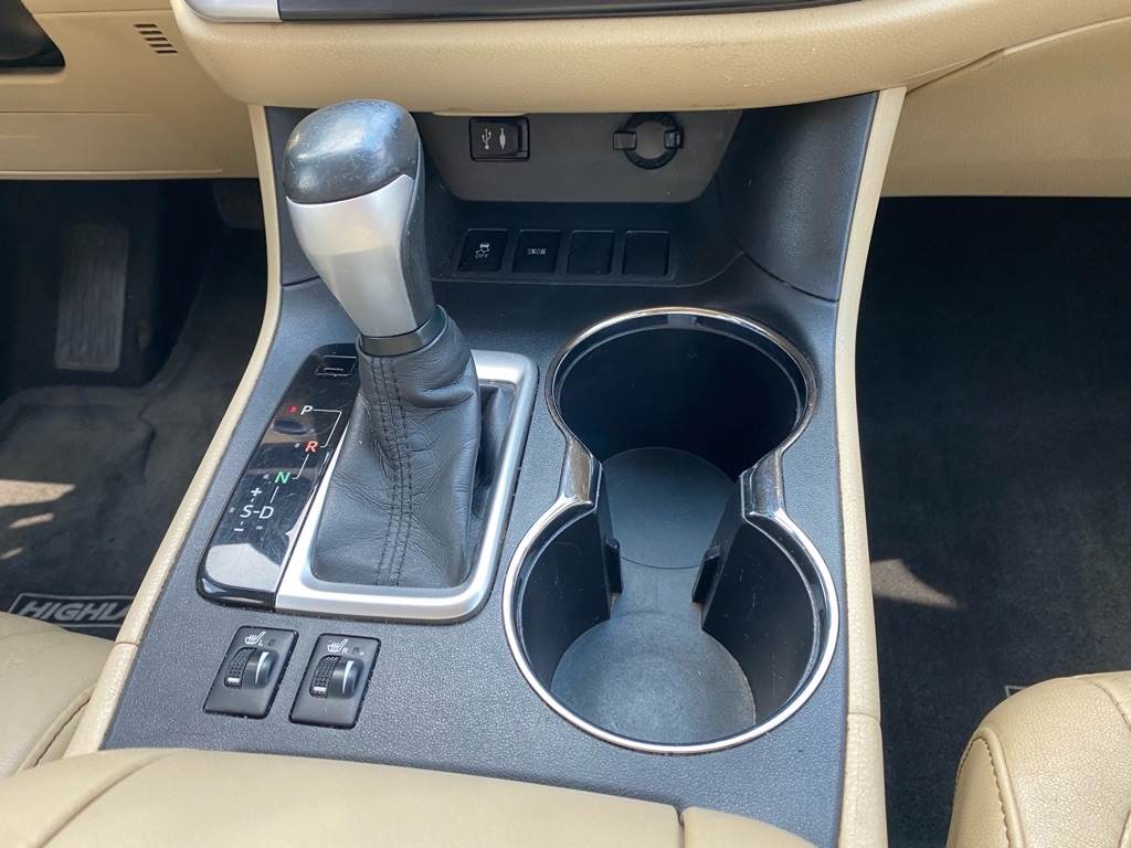 Toyota Highlander  2015