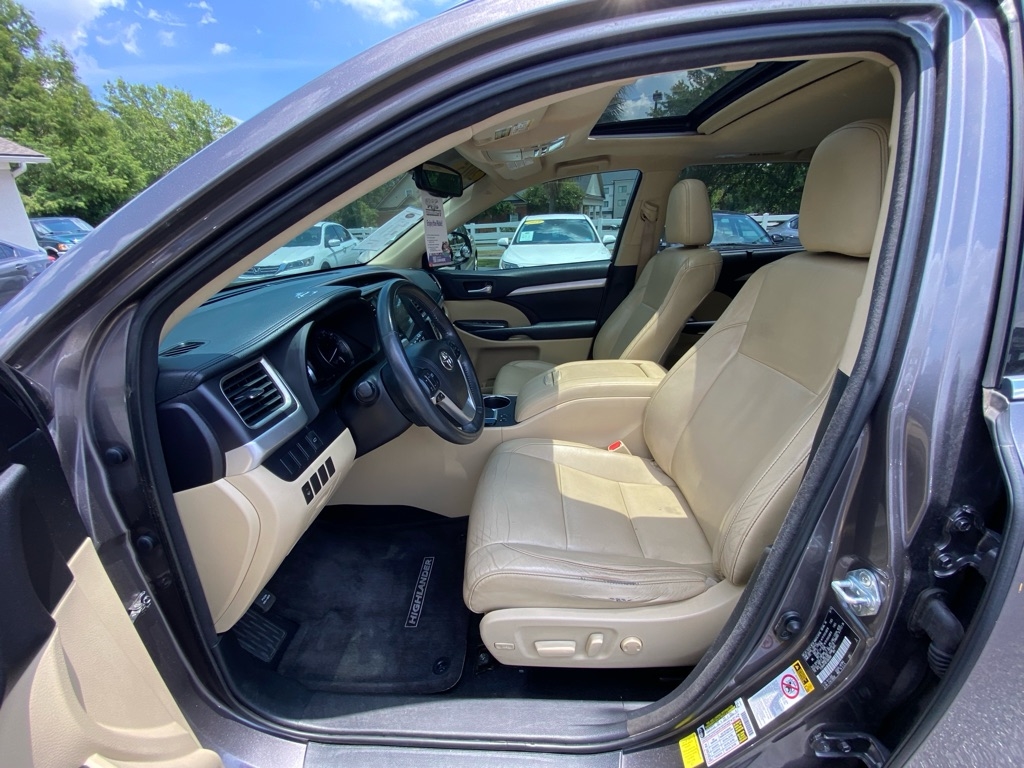 Toyota Highlander  2015