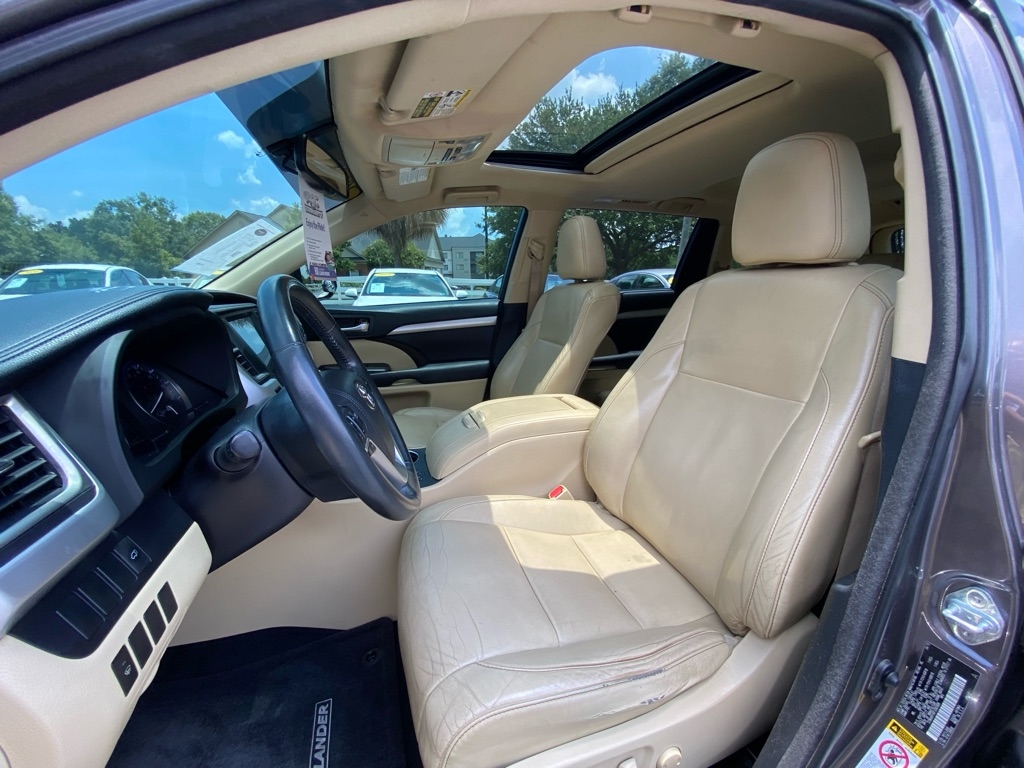 Toyota Highlander  2015