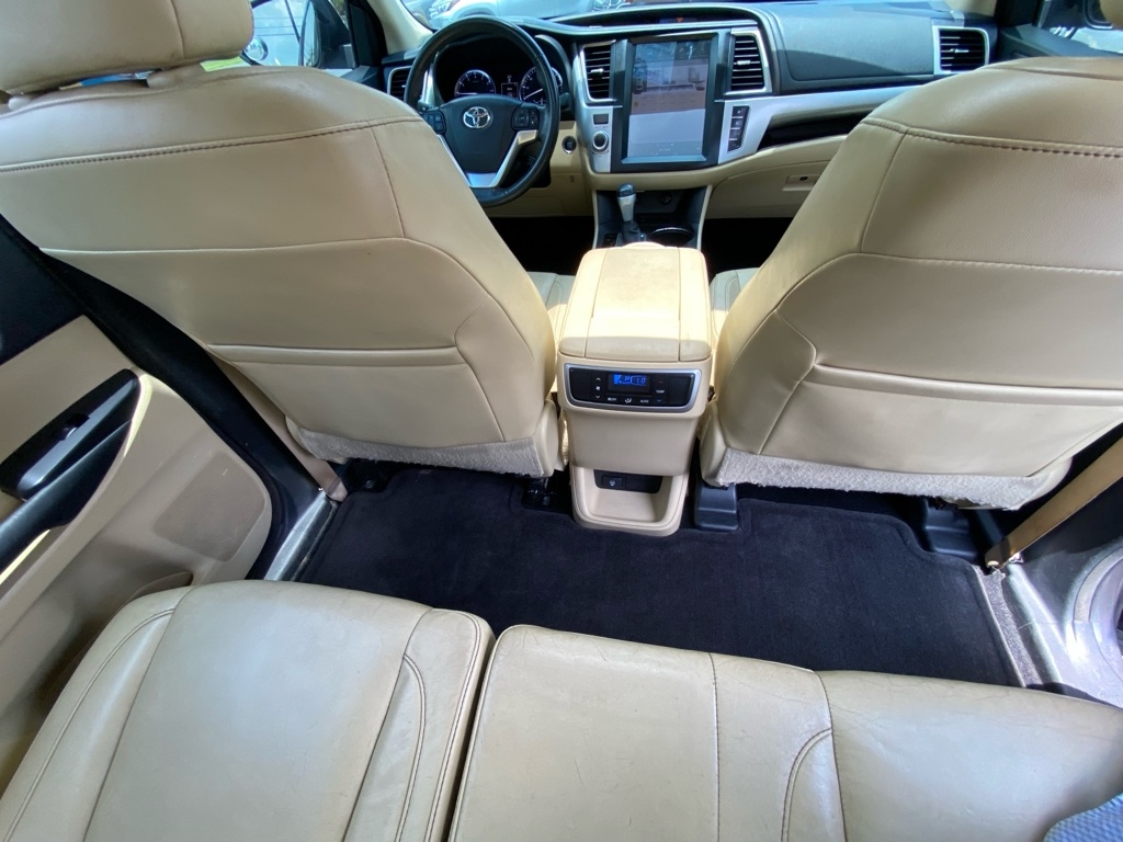 Toyota Highlander  2015