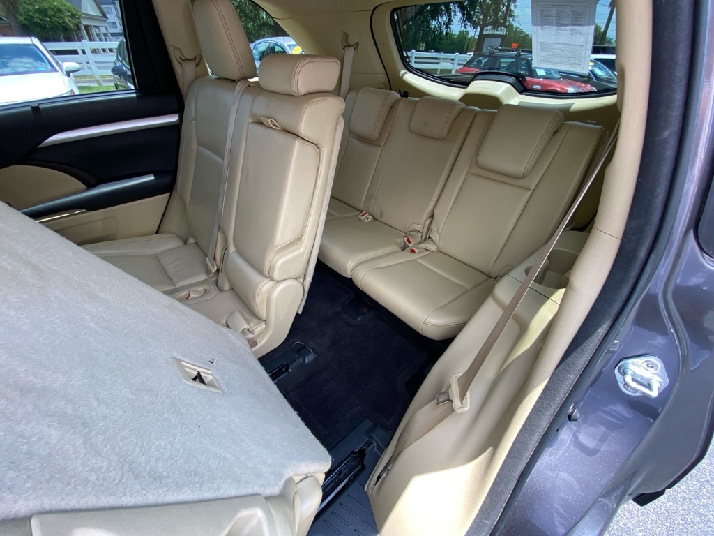 Toyota Highlander  2015