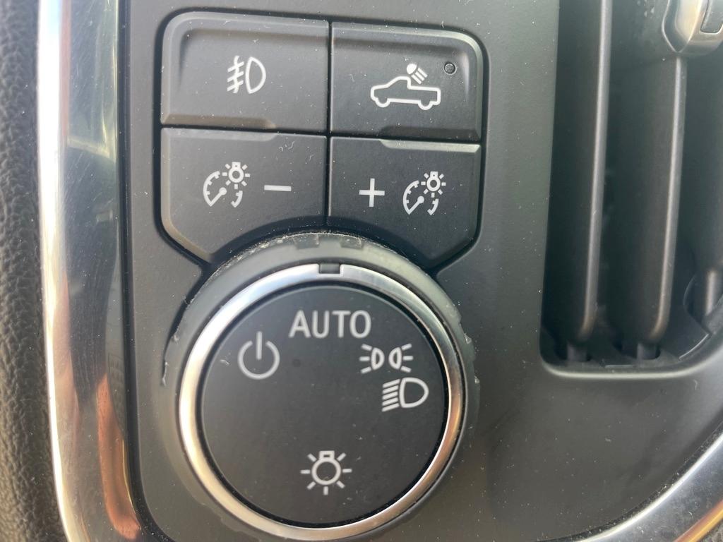 Chevrolet Silverado 1500  2020