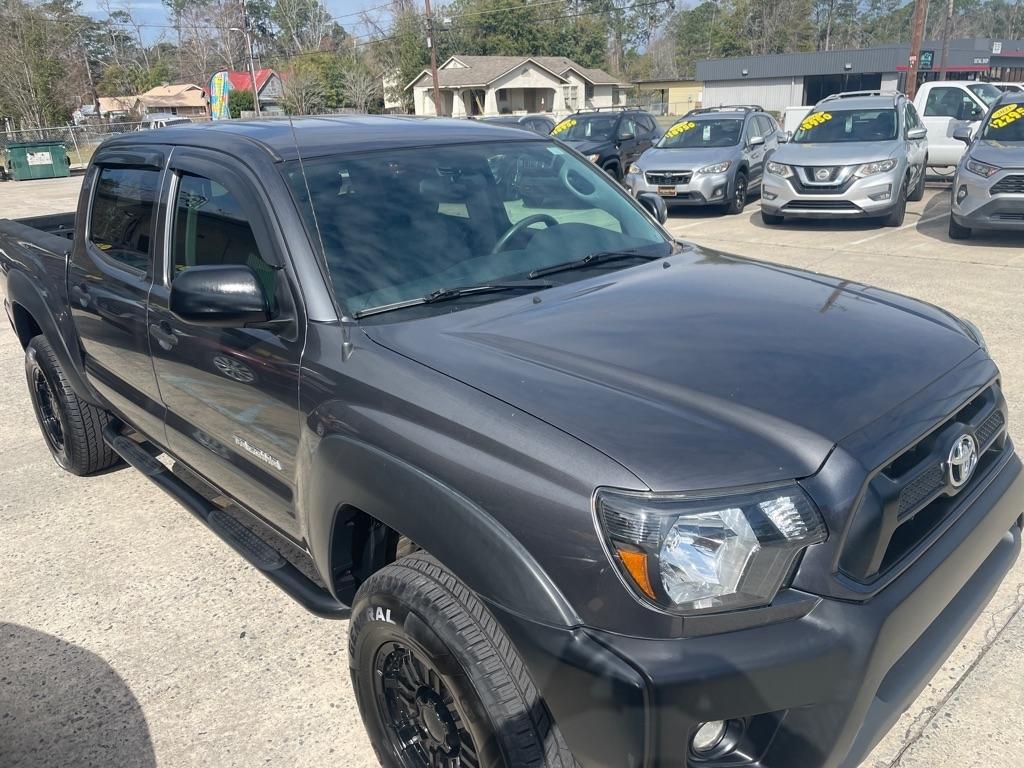 Toyota Tacoma  2013