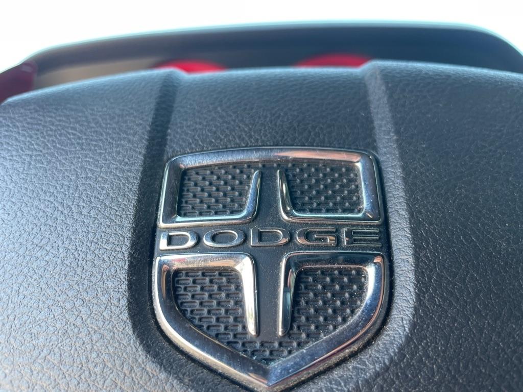 Dodge Challenger  2013