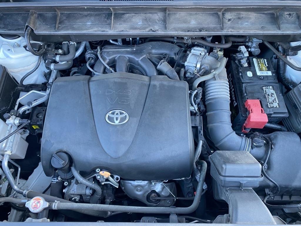 Toyota Highlander  2020