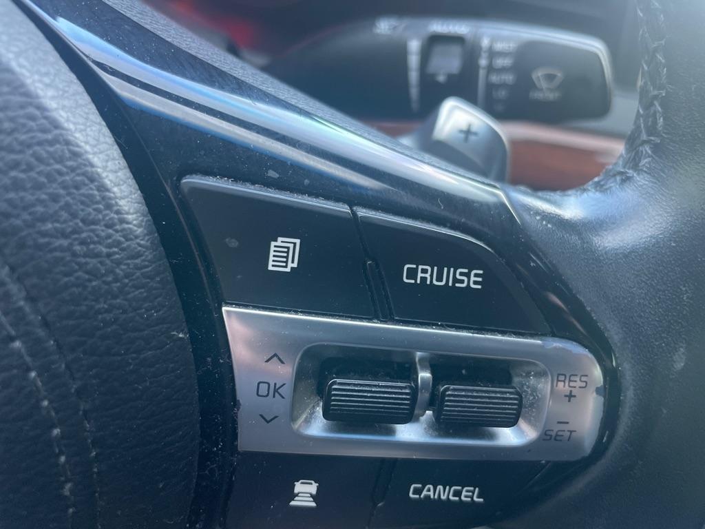 Kia Cadenza  2017