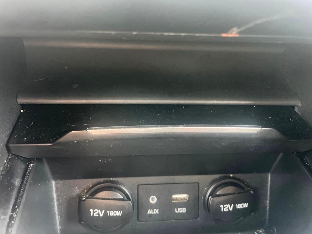 Hyundai Elantra  2018