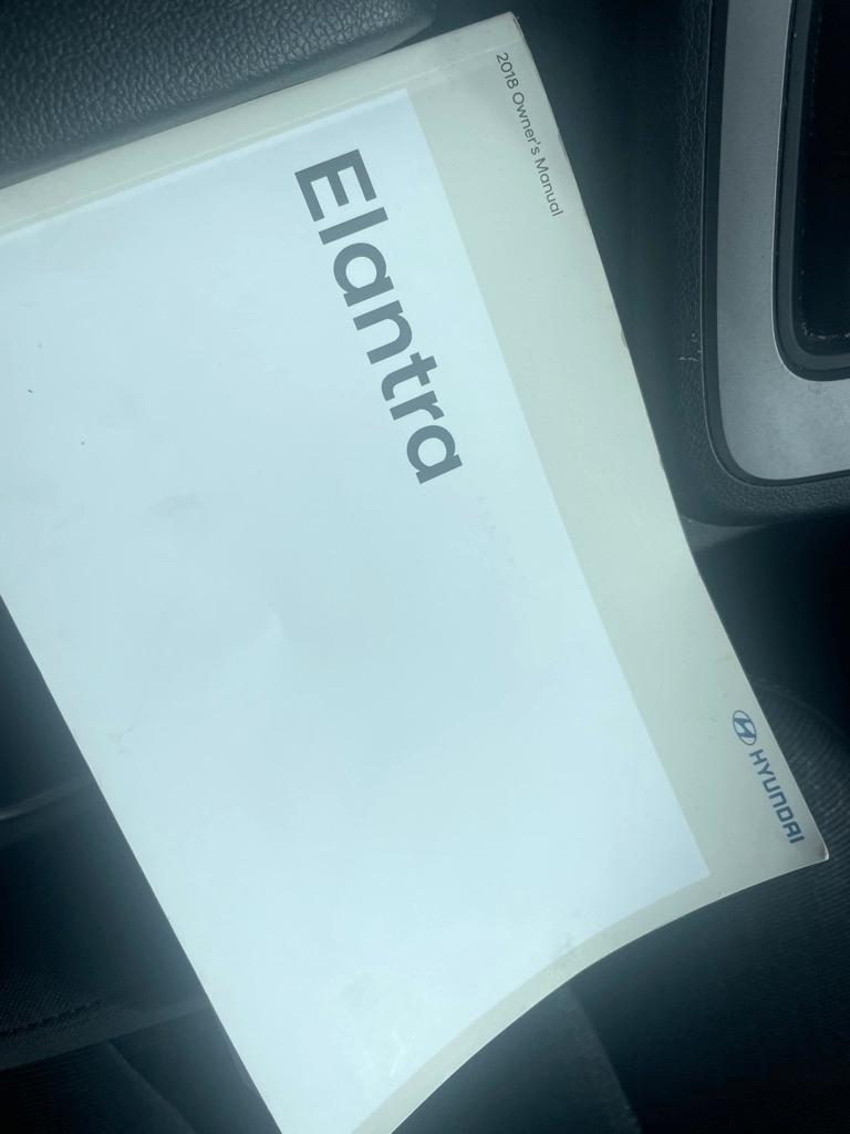 Hyundai Elantra  2018