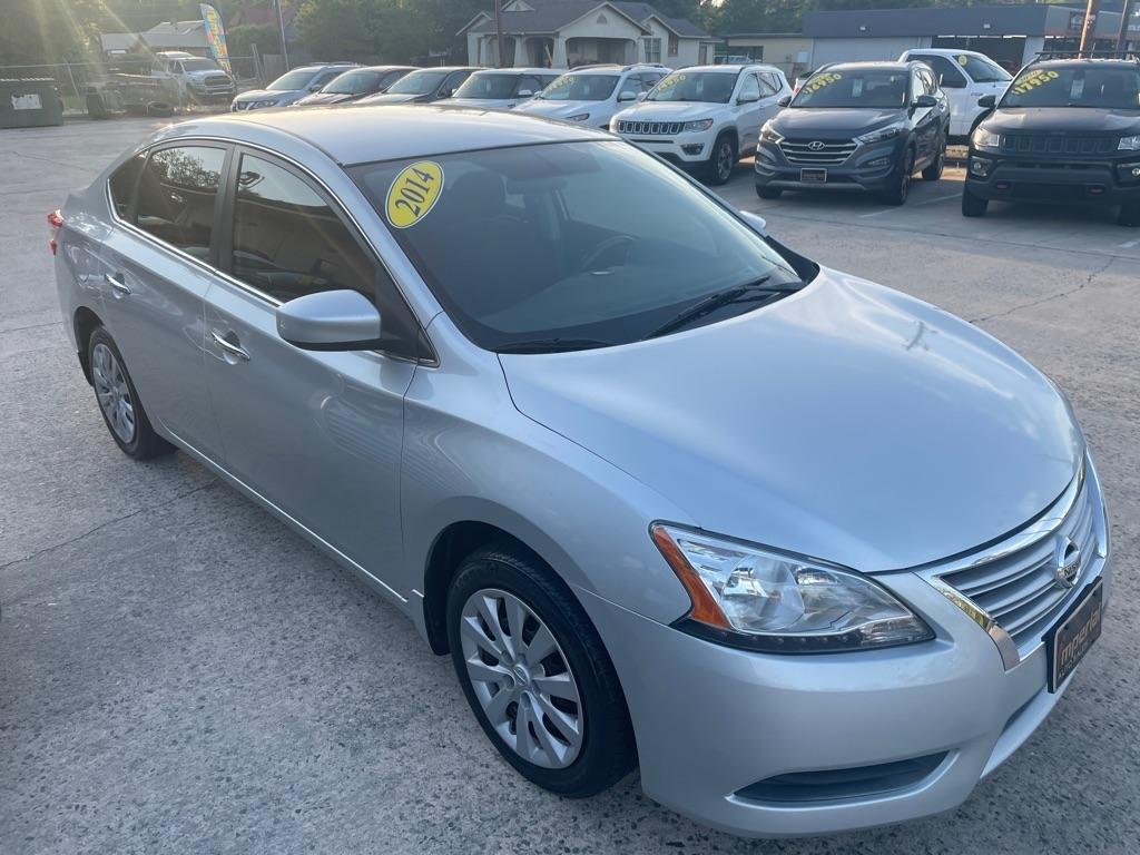 Nissan Sentra  2014