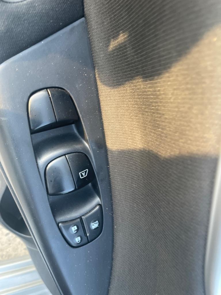 Nissan Sentra  2014