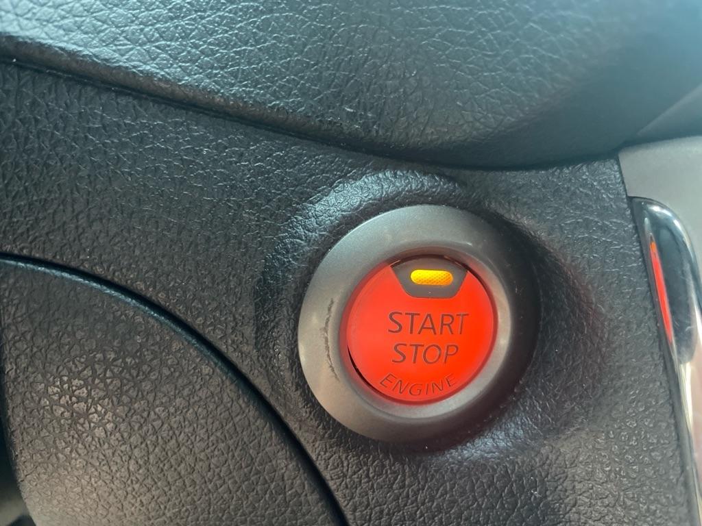 Nissan Sentra  2014