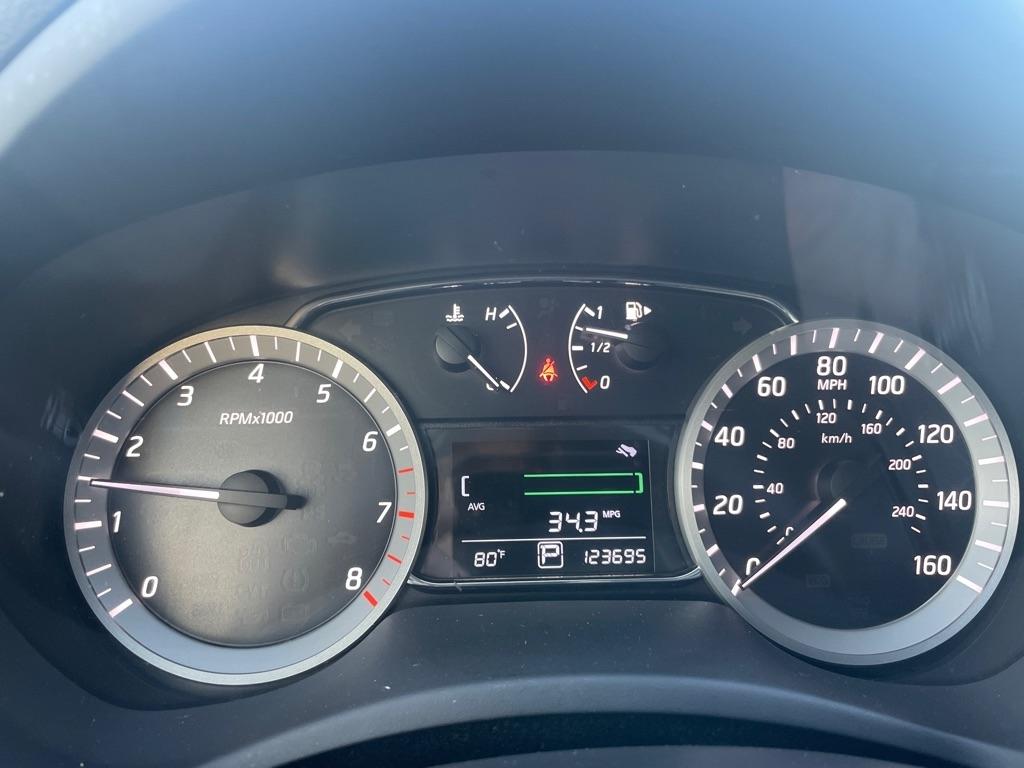 Nissan Sentra  2014