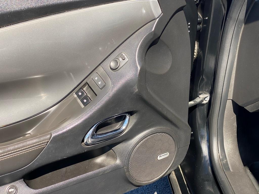 Chevrolet Camaro  2013