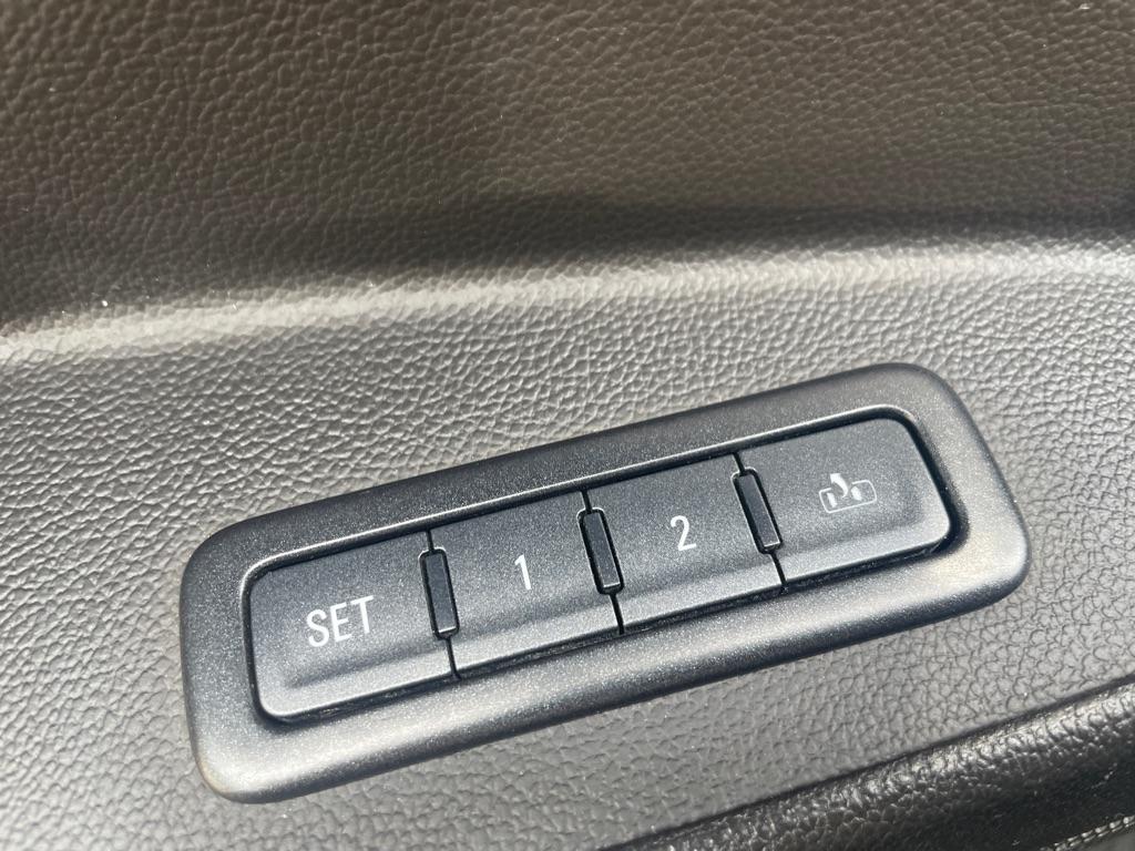 Chevrolet Tahoe  2017