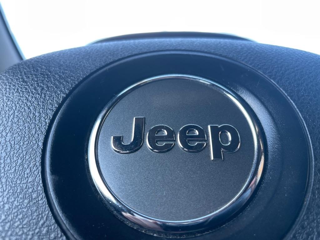 Jeep Grand Cherokee  2015