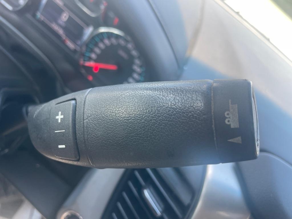 Chevrolet Suburban  2018