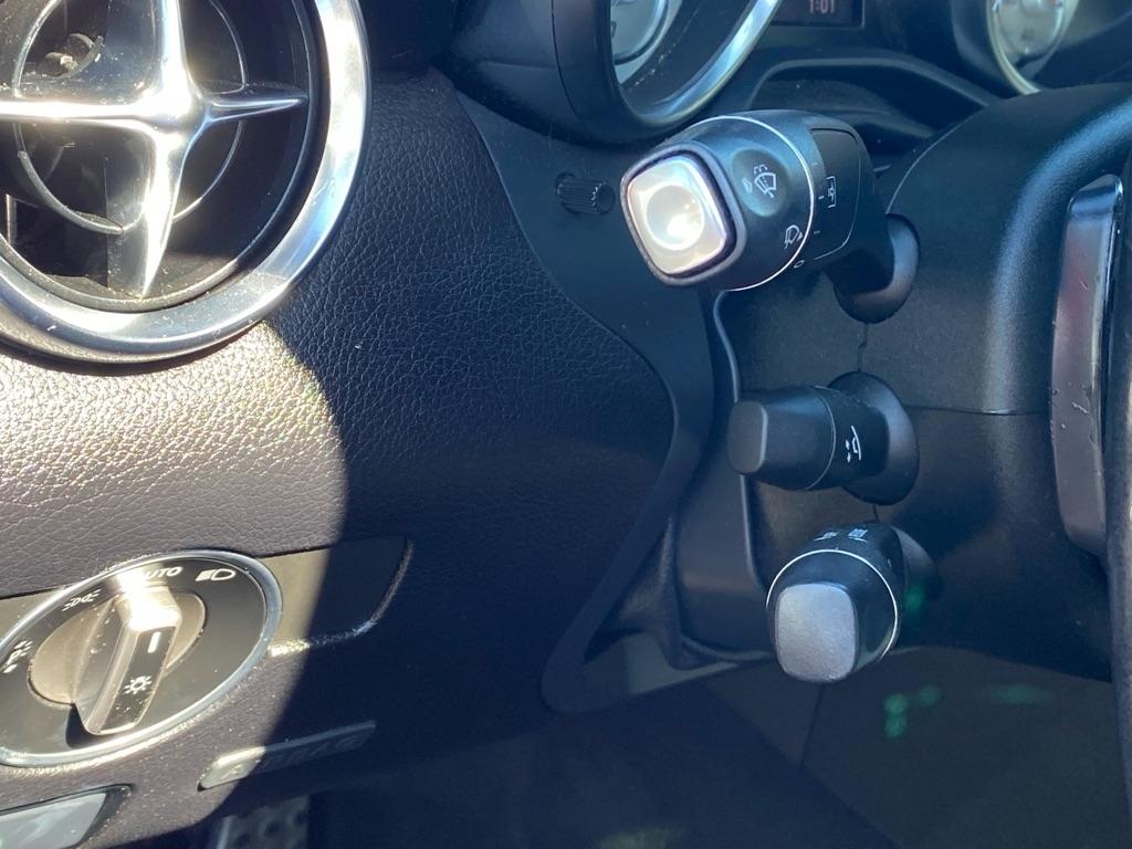 Mercedes-Benz SLK  2014