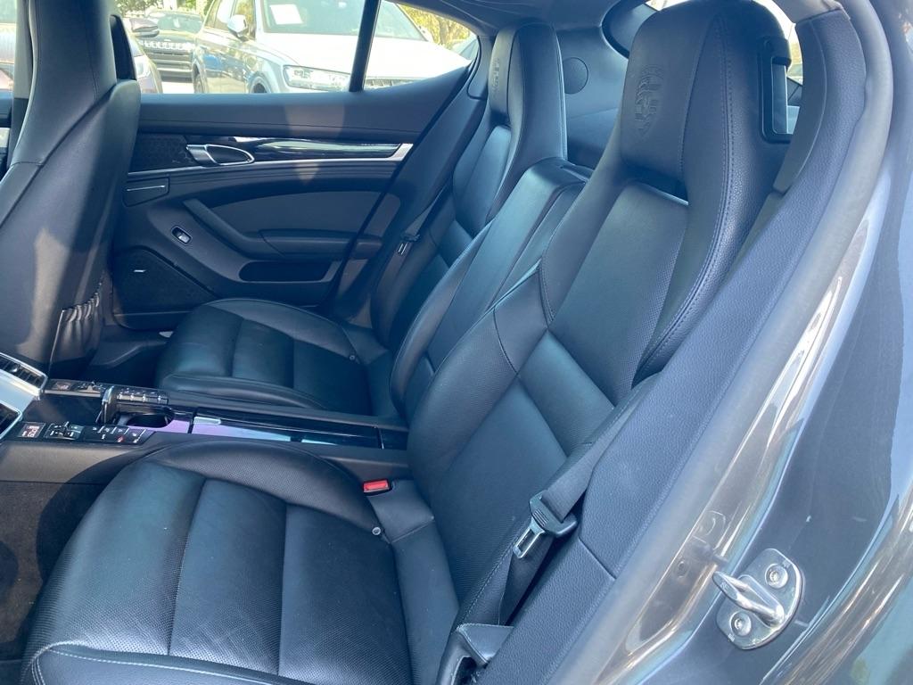 Porsche Panamera  2016