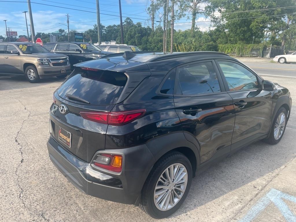 Hyundai Kona  2021