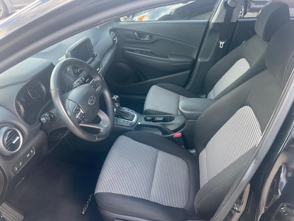 Hyundai Kona  2021