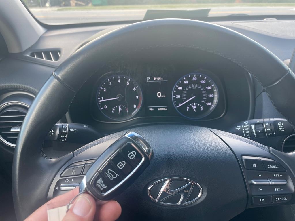 Hyundai Kona  2021