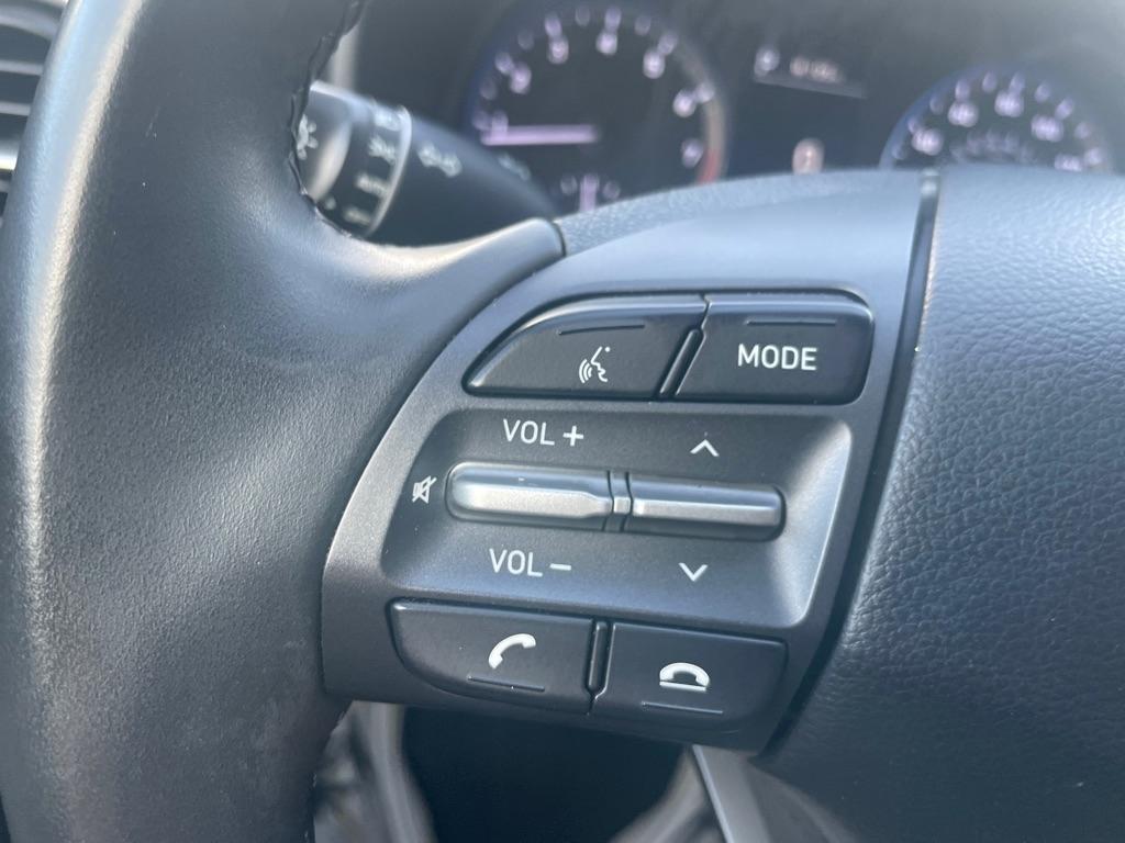 Hyundai Kona  2021