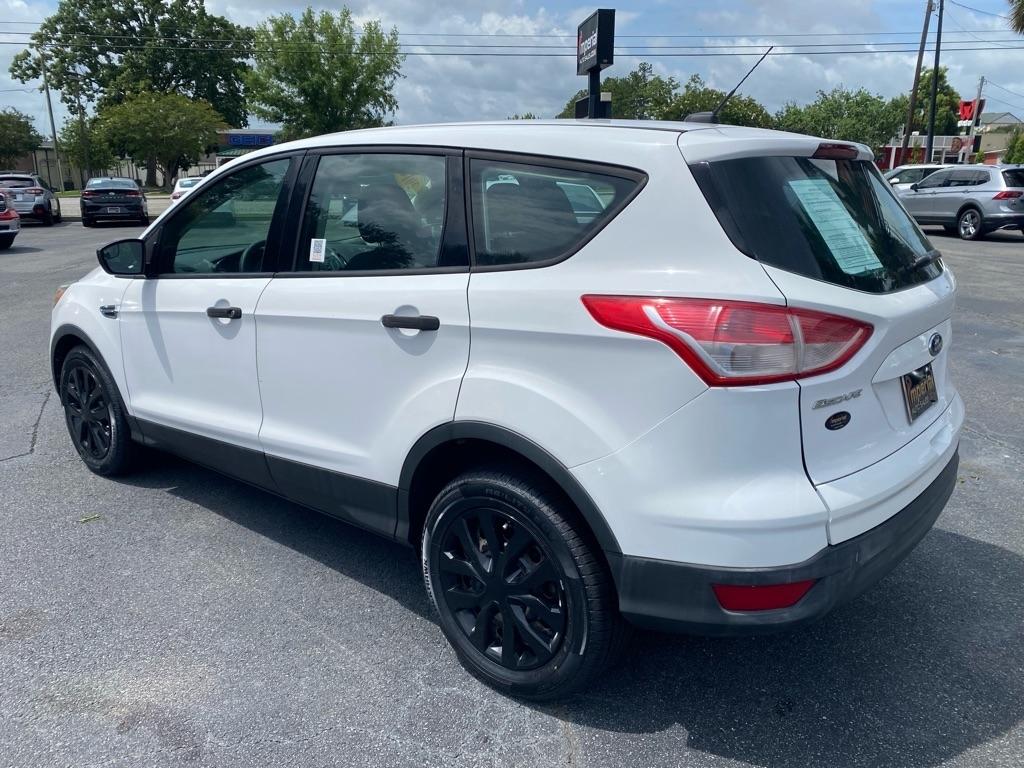 Ford Escape  2014